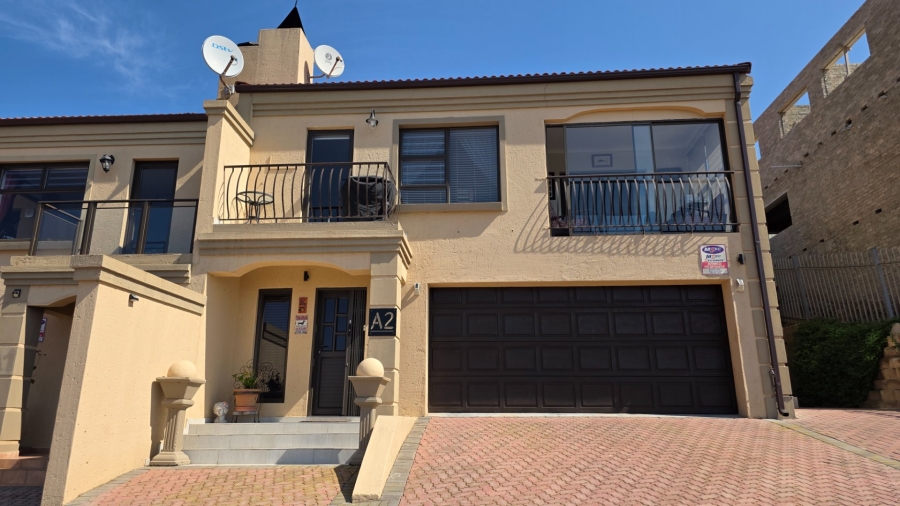 3 Bedroom Property for Sale in Island View Western Cape